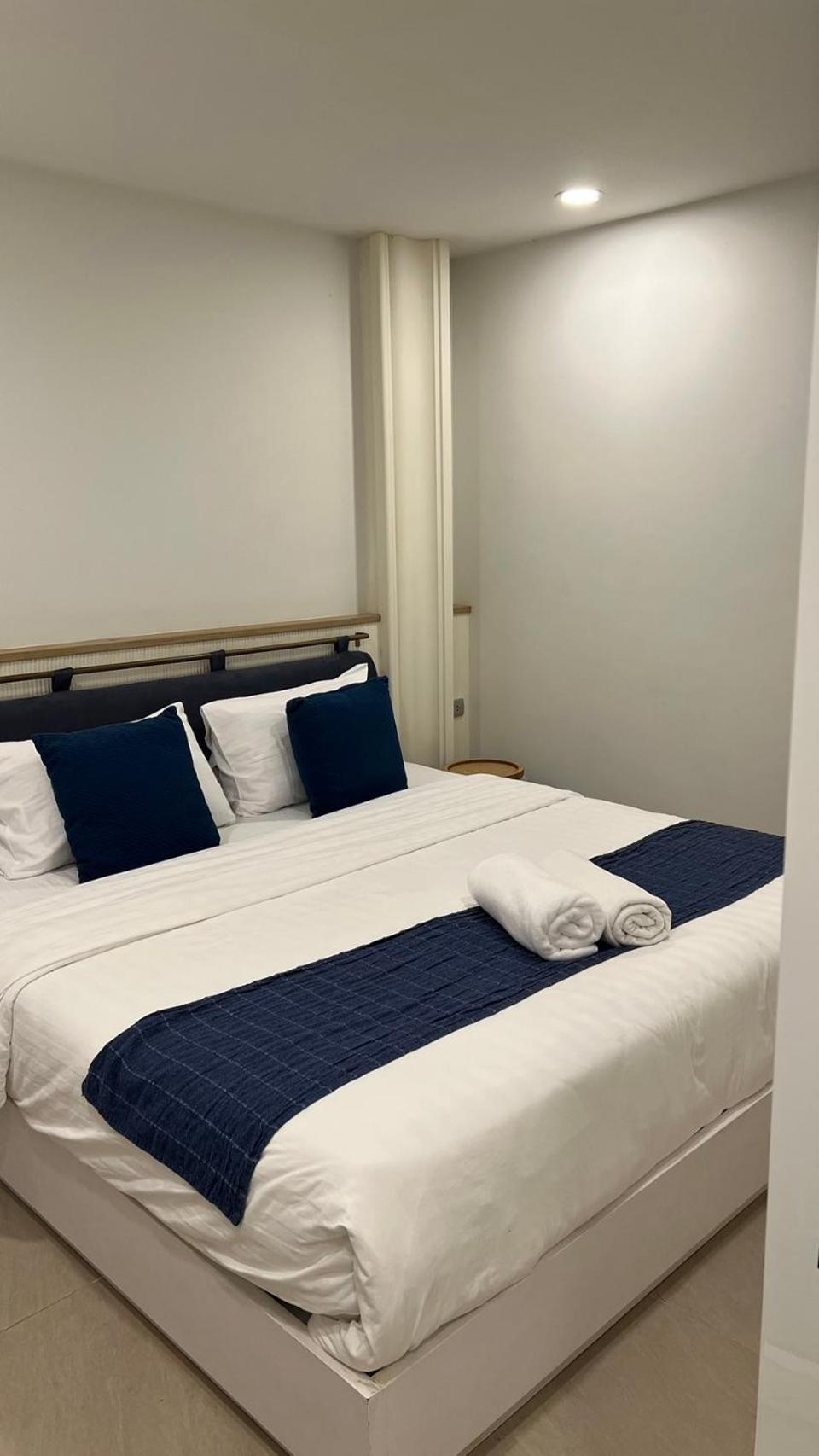 Blu 395 Apartman Bangkok Kültér fotó